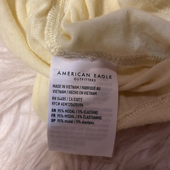 AMERICAN Eagle Soft & Sexy Yellow Short Sleeve Shirt - Picture 5 of 6